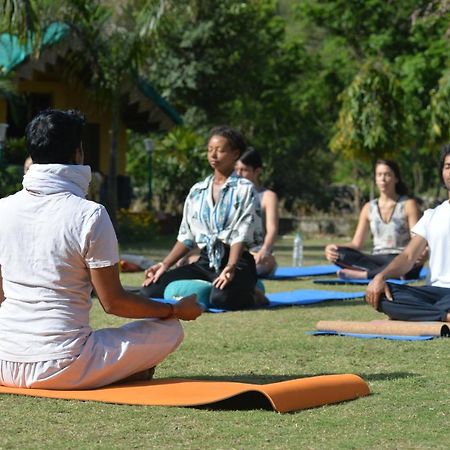 Rishikesh Adiyogi Hotel Esterno foto